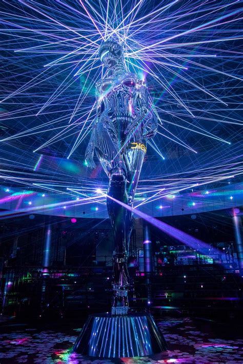 hajime sorayama laser show